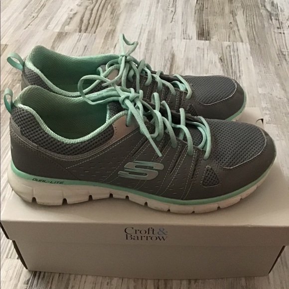 Skechers air cooled lite weight sneaker size 10 - Picture 5 of 12